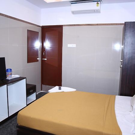 Shri Bhavani Residency Ченнаи Экстерьер фото
