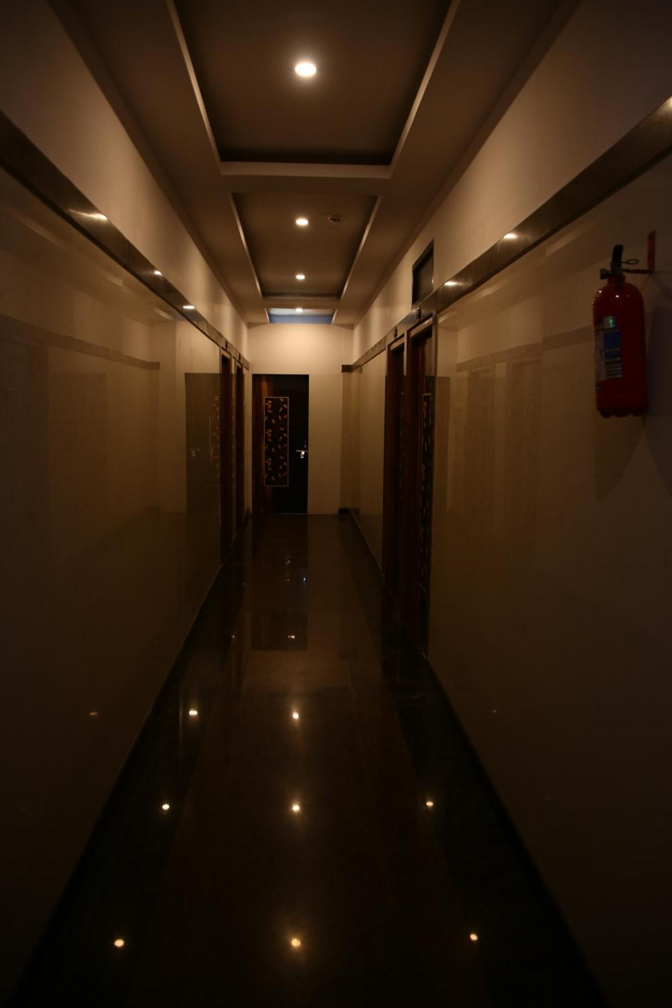 Shri Bhavani Residency Ченнаи Экстерьер фото